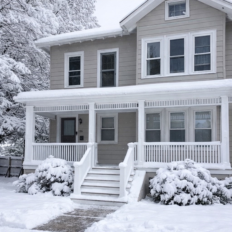 66 Wren Street, Boston, Massachusetts, 2 Bedrooms Bedrooms, 6 Rooms Rooms,2 BathroomsBathrooms,Residential Lease,For Rent,Wren Street,73470958