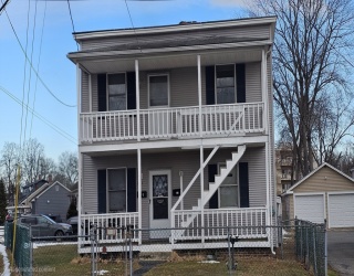 341 Montcalm St., Chicopee, Massachusetts, 4 Bedrooms Bedrooms, 10 Rooms Rooms,2 BathroomsBathrooms,Residential Income,For Sale,Montcalm St.,73469110