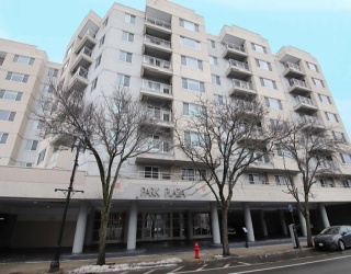 30 Chelsea Street, Everett, Massachusetts, 2 Bedrooms Bedrooms, 4 Rooms Rooms,2 BathroomsBathrooms,Residential,For Sale,Chelsea Street,73484533