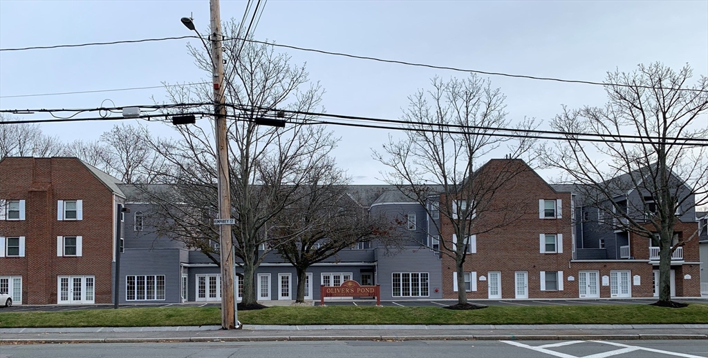 216 Humphrey Street, Marblehead, Massachusetts, ,Commercial Lease,For Rent,Humphrey Street,73484565