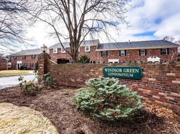 301 Windsor Dr, Framingham, Massachusetts, 1 Bedroom Bedrooms, 3 Rooms Rooms,1 BathroomBathrooms,Residential,For Sale,Windsor Dr,73474351