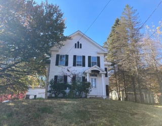 10 William St, Chester, Massachusetts, 4 Bedrooms Bedrooms, 8 Rooms Rooms,2 BathroomsBathrooms,Residential,For Sale,William St,73305667