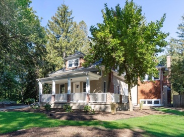 98 Union St, Easton, Massachusetts, 4 Bedrooms Bedrooms, 10 Rooms Rooms,4 BathroomsBathrooms,Residential,For Sale,Union St,73421326