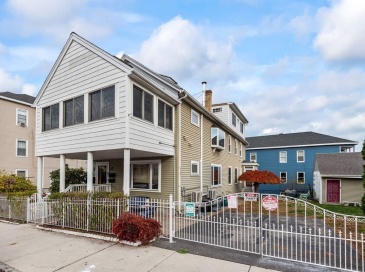 59 Barclay St, Worcester, Massachusetts, 5 Bedrooms Bedrooms, 14 Rooms Rooms,3 BathroomsBathrooms,Residential Income,For Sale,Barclay St,73457151