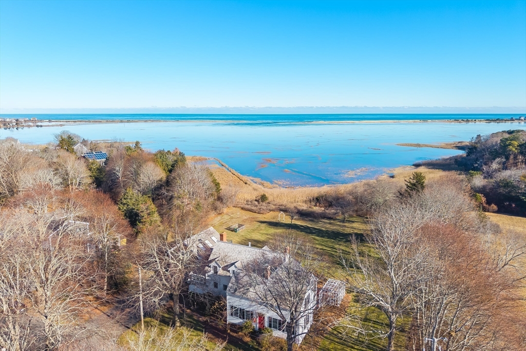 8 Dewey Ave, Sandwich, Massachusetts, 4 Bedrooms Bedrooms, 8 Rooms Rooms,3.5 BathroomsBathrooms,Residential,For Sale,Dewey Ave,73462133