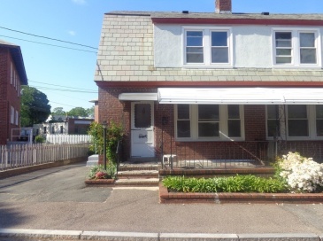 5 Hayward St, Salem, Massachusetts, 2 Bedrooms Bedrooms, 5 Rooms Rooms,1 BathroomBathrooms,Residential Lease,For Rent,Hayward St,73484678 5 Hayward St, Salem, Massachusetts, 2 Bedrooms Bedrooms, 5 Rooms Rooms,1 BathroomBathrooms,Residential Lease,For Rent,Hayward St,73484678