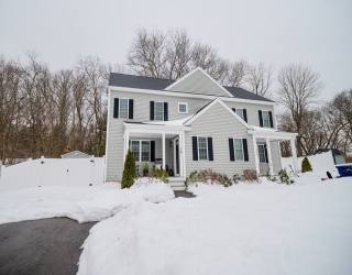 30 Oak Meadow Pl, Bridgewater, Massachusetts, 3 Bedrooms Bedrooms, 5 Rooms Rooms,1.5 BathroomsBathrooms,Residential,For Sale,Oak Meadow Pl,73484954