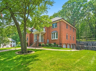 282 High Street, Winchester, Massachusetts, 6 Bedrooms Bedrooms, 16 Rooms Rooms,4.5 BathroomsBathrooms,Residential Lease,For Rent,High Street,73484748 282 High Street, Winchester, Massachusetts, 6 Bedrooms Bedrooms, 16 Rooms Rooms,4.5 BathroomsBathrooms,Residential Lease,For Rent,High Street,73484748