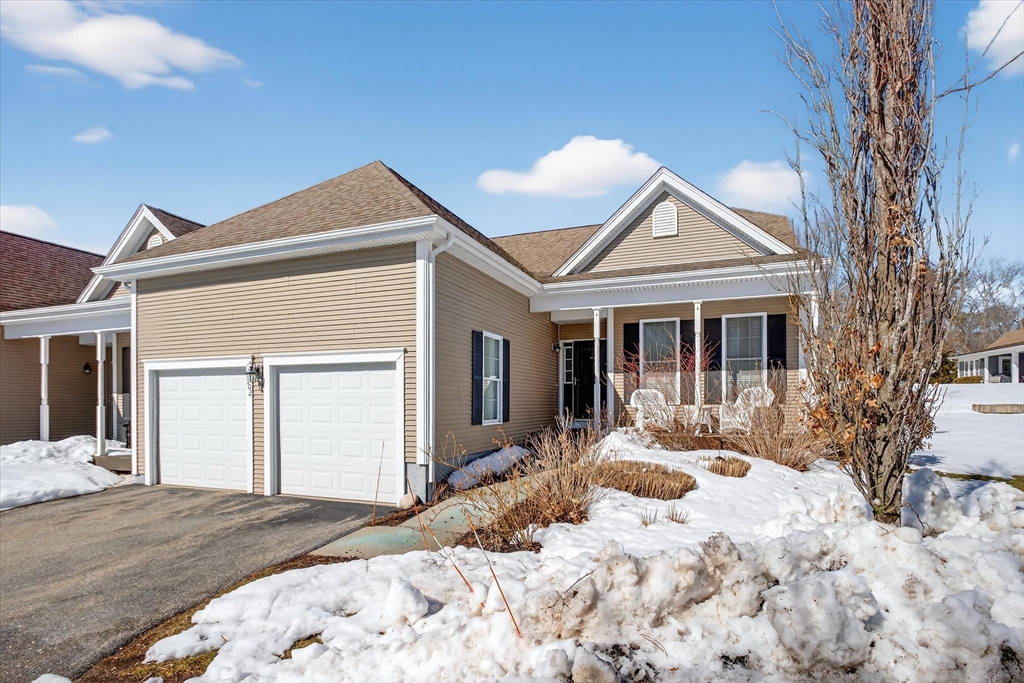 102 Old Field Road, Plymouth, Massachusetts, 2 Bedrooms Bedrooms, 5 Rooms Rooms,2 BathroomsBathrooms,Residential,For Sale,Old Field Road,73484799