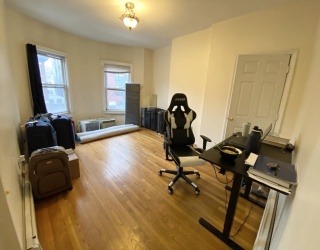 38 S. Huntington Ave, Boston, Massachusetts, 3 Bedrooms Bedrooms, 6 Rooms Rooms,1 BathroomBathrooms,Residential Lease,For Rent,S. Huntington Ave,73484866