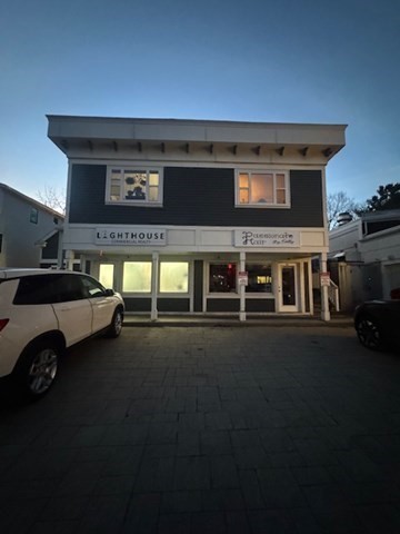 199 Pleasant St, Marblehead, Massachusetts, 2 Bedrooms Bedrooms, 4 Rooms Rooms,1 BathroomBathrooms,Residential Lease,For Rent,Pleasant St,73484897