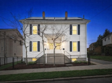 34 Cottage Street, Watertown, Massachusetts, 4 Bedrooms Bedrooms, 10 Rooms Rooms,2 BathroomsBathrooms,Residential Income,For Sale,Cottage Street,73484970