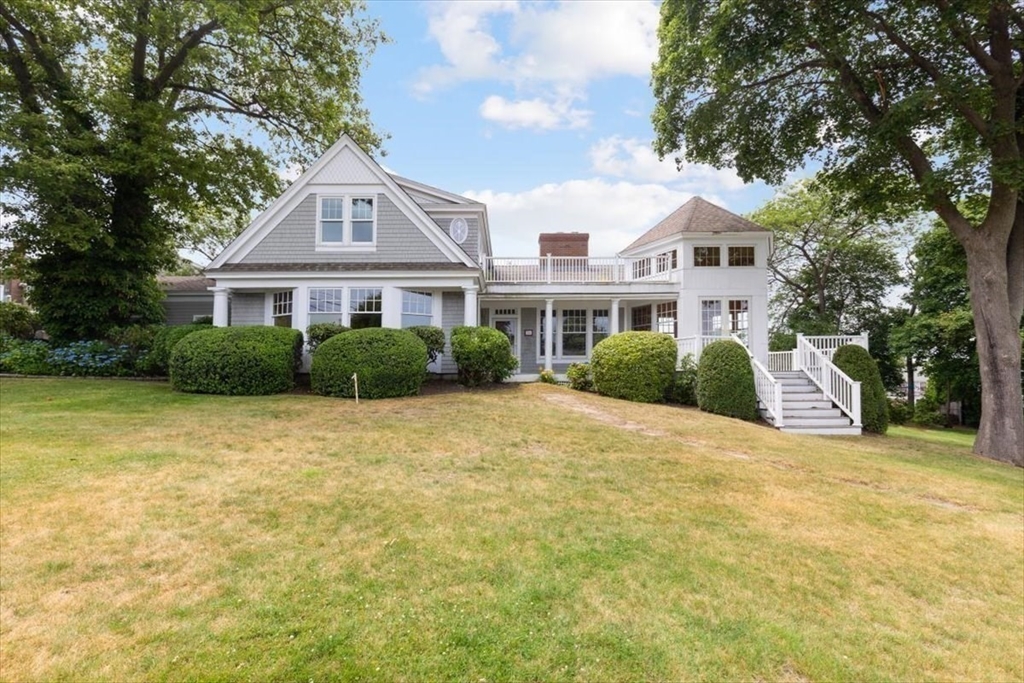 26 Bel Air, Hingham, Massachusetts, 3 Bedrooms Bedrooms, 8 Rooms Rooms,2.5 BathroomsBathrooms,Residential,For Sale,Bel Air,73400376