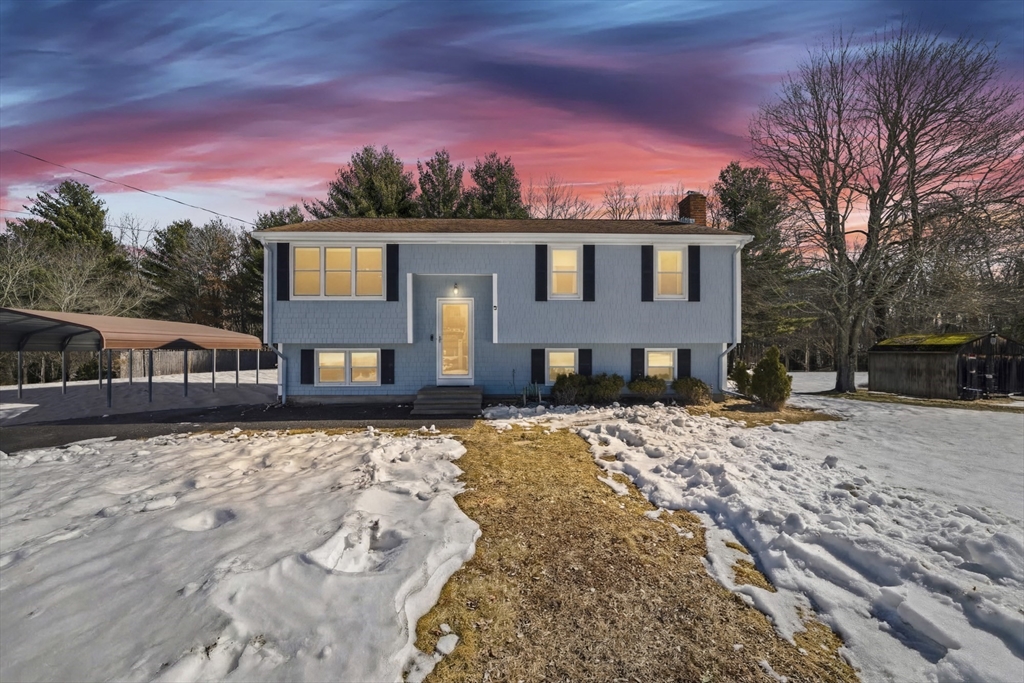 3 Patlena Dr, Norton, Massachusetts, 3 Bedrooms Bedrooms, 8 Rooms Rooms,2 BathroomsBathrooms,Residential,For Sale,Patlena Dr,73485003