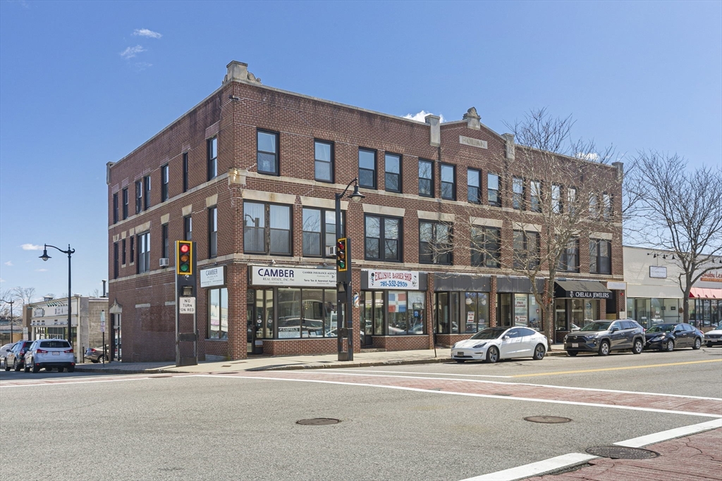 648 Washington St, Norwood, Massachusetts, 1 Bedroom Bedrooms, 3 Rooms Rooms,1 BathroomBathrooms,Residential Lease,For Rent,Washington St,73485172