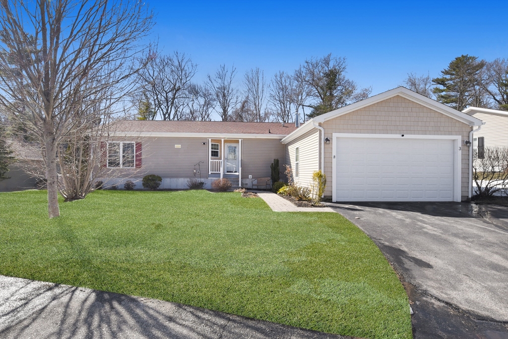 3 Leslie Court, Rockland, Massachusetts, 2 Bedrooms Bedrooms, 5 Rooms Rooms,2 BathroomsBathrooms,Residential,For Sale,Leslie Court,73485204