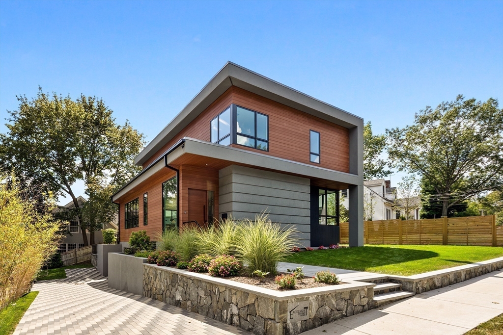 90 Auburndale Ave., Newton, Massachusetts, 4 Bedrooms Bedrooms, 14 Rooms Rooms,3.5 BathroomsBathrooms,Residential,For Sale,Auburndale Ave.,73485231