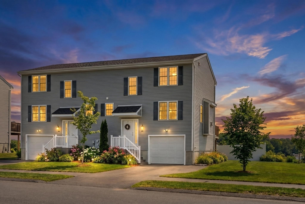 22 Bittersweet Blvd, Worcester, Massachusetts, 3 Bedrooms Bedrooms, 7 Rooms Rooms,1.5 BathroomsBathrooms,Residential,For Sale,Bittersweet Blvd,73485256