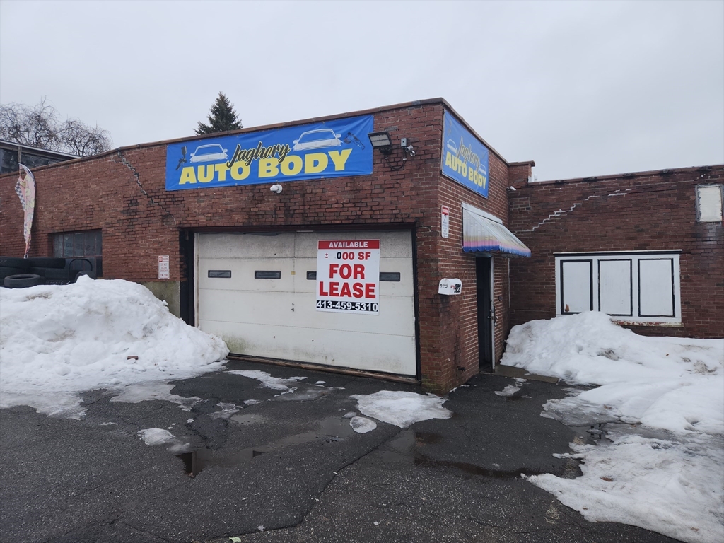 922 Front St, Chicopee, Massachusetts, ,Commercial Lease,For Rent,Front St,73485024