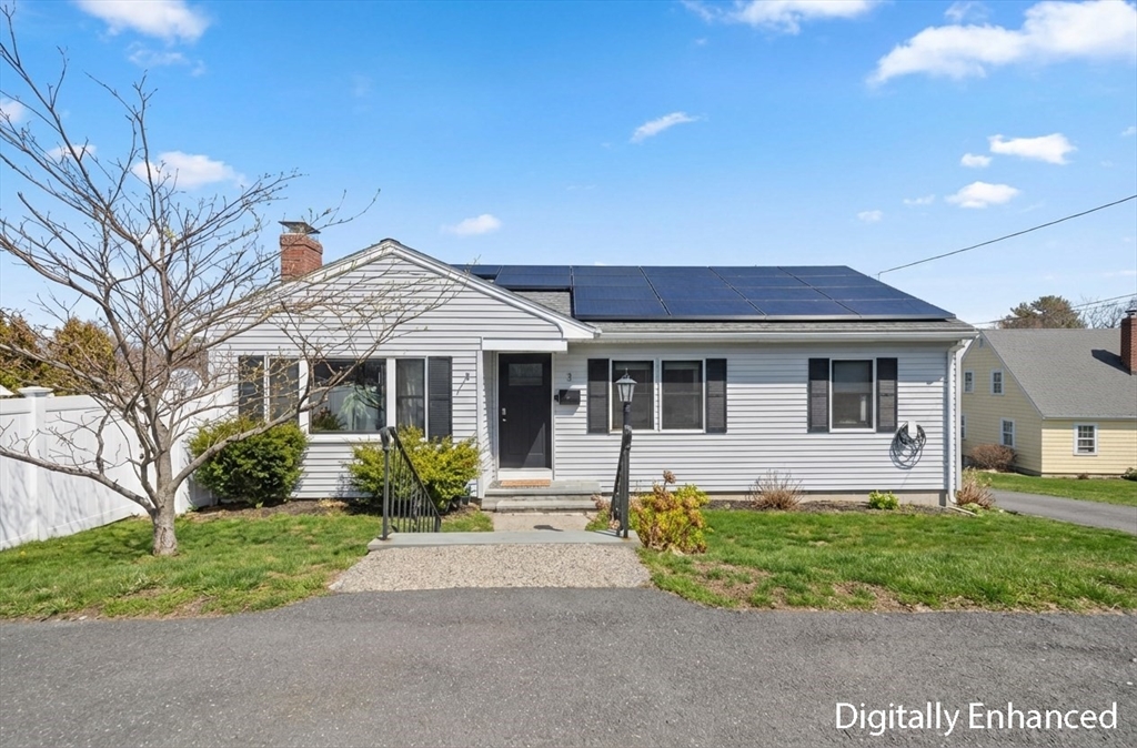 3 Golden Terrace, Woburn, Massachusetts, 4 Bedrooms Bedrooms, 7 Rooms Rooms,2 BathroomsBathrooms,Residential,For Sale,Golden Terrace,73485080