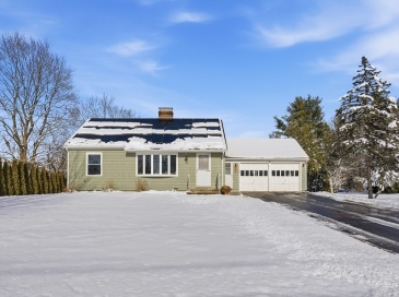 750 Amostown Road, West Springfield, Massachusetts, 2 Bedrooms Bedrooms, 5 Rooms Rooms,1 BathroomBathrooms,Residential,For Sale,Amostown Road,73474024 750 Amostown Road, West Springfield, Massachusetts, 2 Bedrooms Bedrooms, 5 Rooms Rooms,1 BathroomBathrooms,Residential,For Sale,Amostown Road,73474024