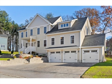 3 Colonel Rolls Dr, Westford, Massachusetts, 5 Bedrooms Bedrooms, 10 Rooms Rooms,4.5 BathroomsBathrooms,Residential,For Sale,Colonel Rolls Dr,73368612