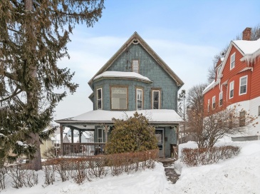 25 Mckinley Rd, Worcester, Massachusetts, 5 Bedrooms Bedrooms, 12 Rooms Rooms,2 BathroomsBathrooms,Residential Income,For Sale,Mckinley Rd,73472448