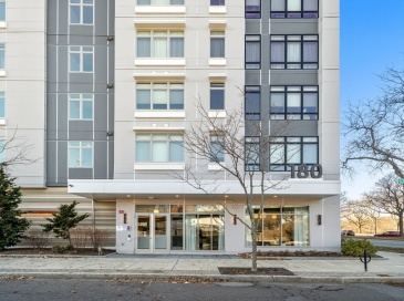 180 Telford St, Boston, Massachusetts, 1 Bedroom Bedrooms, 3 Rooms Rooms,1 BathroomBathrooms,Residential,For Sale,Telford St,73466570 180 Telford St, Boston, Massachusetts, 1 Bedroom Bedrooms, 3 Rooms Rooms,1 BathroomBathrooms,Residential,For Sale,Telford St,73466570