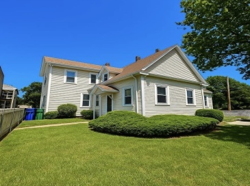 284 Melrose Street, Newton, Massachusetts, 2 Bedrooms Bedrooms, 6 Rooms Rooms,1.5 BathroomsBathrooms,Residential Lease,For Rent,Melrose Street,73480593