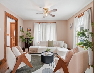 57 Taft St, Medford, Massachusetts, 4 Bedrooms Bedrooms, 8 Rooms Rooms,2 BathroomsBathrooms,Residential,For Sale,Taft St,73485394