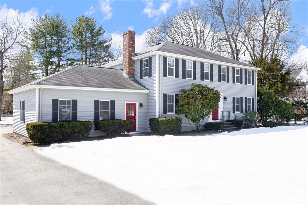 138 W. Plain St, Wayland, Massachusetts, 4 Bedrooms Bedrooms, 11 Rooms Rooms,2.5 BathroomsBathrooms,Residential,For Sale,W. Plain St,73485371