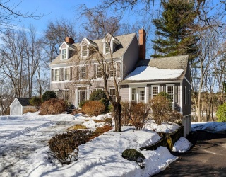 27 Rivercrest Dr., West Newbury, Massachusetts, 4 Bedrooms Bedrooms, 14 Rooms Rooms,4.5 BathroomsBathrooms,Residential,For Sale,Rivercrest Dr.,73485617