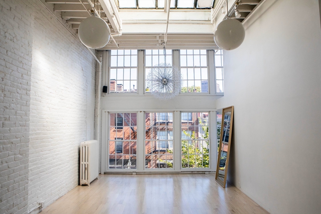 48 Charles Street, Boston, Massachusetts, ,Commercial Lease,For Rent,Charles Street,73485379