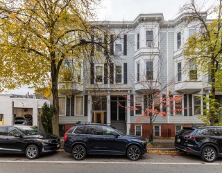 44-46 Western Avenue, Cambridge, Massachusetts, 4 Bedrooms Bedrooms, 10 Rooms Rooms,3 BathroomsBathrooms,Residential Income,For Sale,Western Avenue,73485381