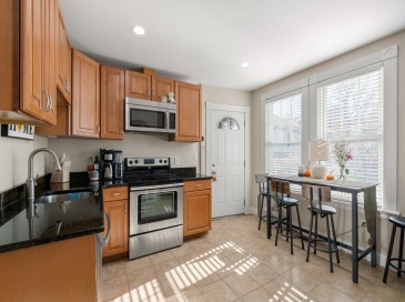 76 Taft Ave, Newton, Massachusetts, 2 Bedrooms Bedrooms, 4 Rooms Rooms,1 BathroomBathrooms,Residential,For Sale,Taft Ave,73485451 76 Taft Ave, Newton, Massachusetts, 2 Bedrooms Bedrooms, 4 Rooms Rooms,1 BathroomBathrooms,Residential,For Sale,Taft Ave,73485451