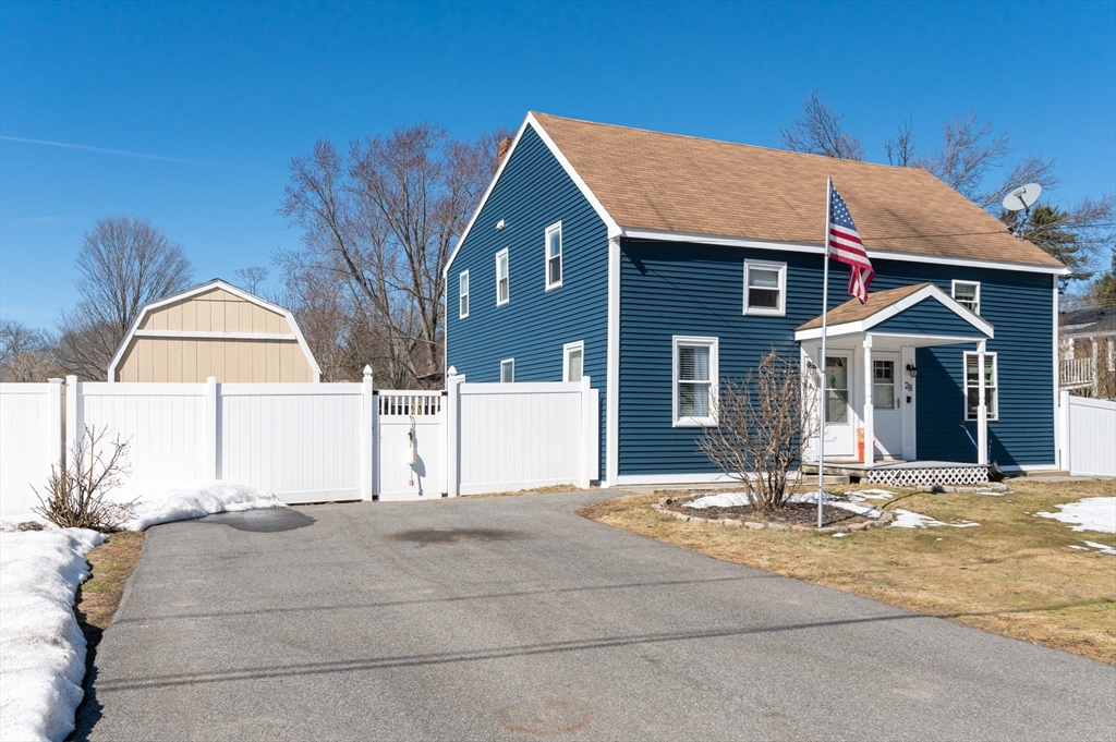 2 Colby Farm Ln, Newburyport, Massachusetts, 2 Bedrooms Bedrooms, 6 Rooms Rooms,2 BathroomsBathrooms,Residential,For Sale,Colby Farm Ln,73480654