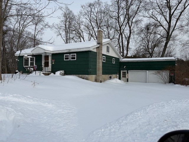 4 Ashley Rd, North Brookfield, Massachusetts, 2 Bedrooms Bedrooms, 5 Rooms Rooms,2.5 BathroomsBathrooms,Residential,For Sale,Ashley Rd,73485514