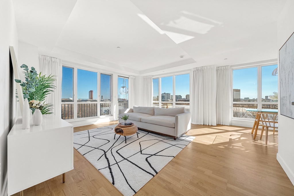 100 Station Lndg, Medford, Massachusetts, 2 Bedrooms Bedrooms, 5 Rooms Rooms,2 BathroomsBathrooms,Residential,For Sale,Station Lndg,73485547