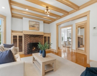 354 School Street, Watertown, Massachusetts, 3 Bedrooms Bedrooms, 8 Rooms Rooms,2 BathroomsBathrooms,Residential,For Sale,School Street,73485568