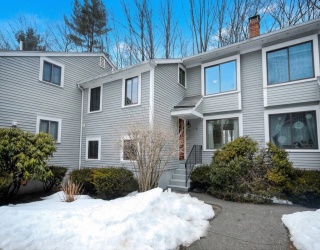 51 Staffordshire Ln, Concord, Massachusetts, 2 Bedrooms Bedrooms, 6 Rooms Rooms,1.5 BathroomsBathrooms,Residential,For Sale,Staffordshire Ln,73485375