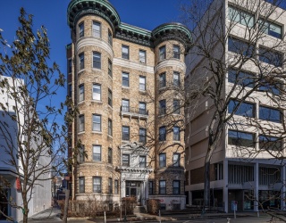 1039 Massachusetts Avenue, Cambridge, Massachusetts, 46 Bedrooms Bedrooms, 96 Rooms Rooms,26 BathroomsBathrooms,Residential Income,For Sale,Massachusetts Avenue,73485718