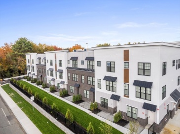 635 Main St., Wilmington, Massachusetts, 2 Bedrooms Bedrooms, 4 Rooms Rooms,2 BathroomsBathrooms,Residential Lease,For Rent,Main St.,73479450 635 Main St., Wilmington, Massachusetts, 2 Bedrooms Bedrooms, 4 Rooms Rooms,2 BathroomsBathrooms,Residential Lease,For Rent,Main St.,73479450