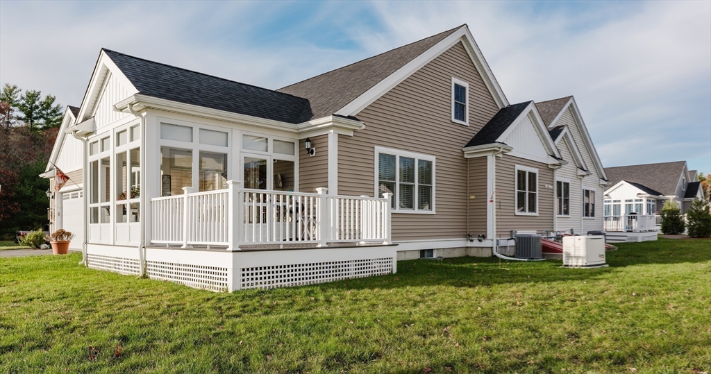 4 Sarahbeth Lane, Rochester, Massachusetts, 2 Bedrooms Bedrooms, 4 Rooms Rooms,2 BathroomsBathrooms,Residential,For Sale,Sarahbeth Lane,73456007