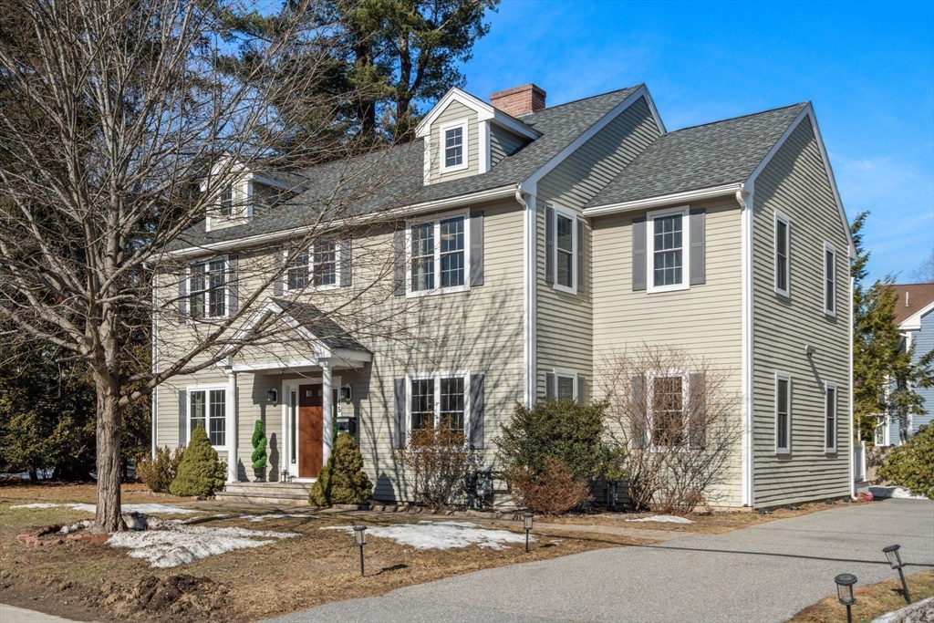 45 Kingsbury St, Wellesley, Massachusetts, 6 Bedrooms Bedrooms, 10 Rooms Rooms,3 BathroomsBathrooms,Residential,For Sale,Kingsbury St,73486000