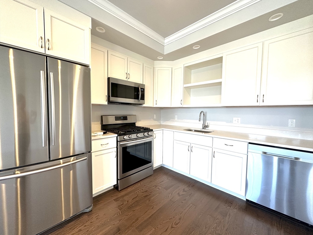 371 Main St, Woburn, Massachusetts, 1 Bedroom Bedrooms, 3 Rooms Rooms,1 BathroomBathrooms,Residential Lease,For Rent,Main St,73486009