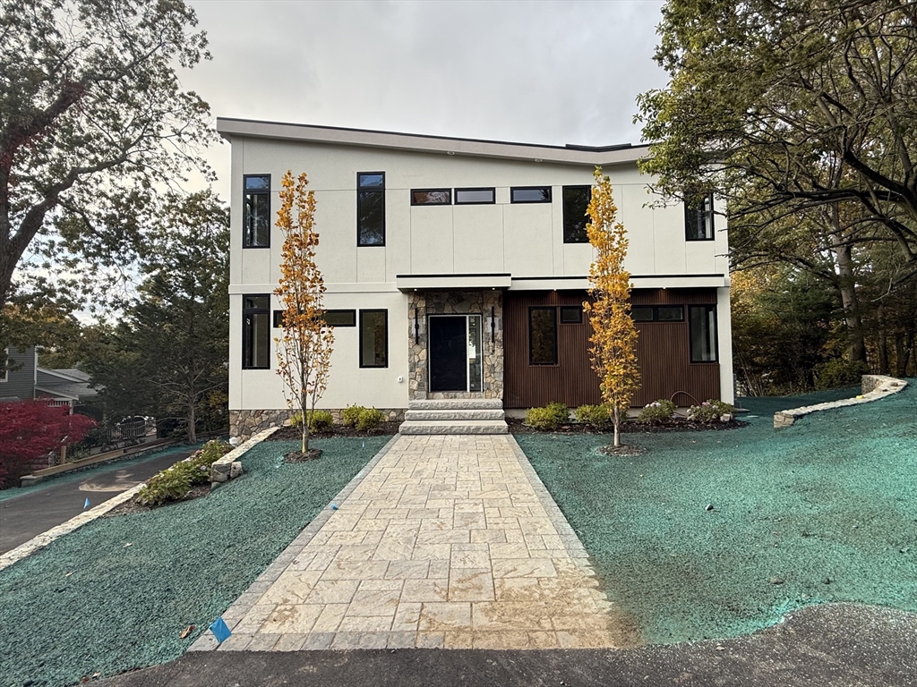 15 Bird Hill, Lexington, Massachusetts, 5 Bedrooms Bedrooms, 11 Rooms Rooms,5 BathroomsBathrooms,Residential,For Sale,Bird Hill,73481311