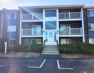 11 Woodcrest Ct, Weymouth, Massachusetts, 2 Bedrooms Bedrooms, 4 Rooms Rooms,1 BathroomBathrooms,Residential,For Sale,Woodcrest Ct,73485894