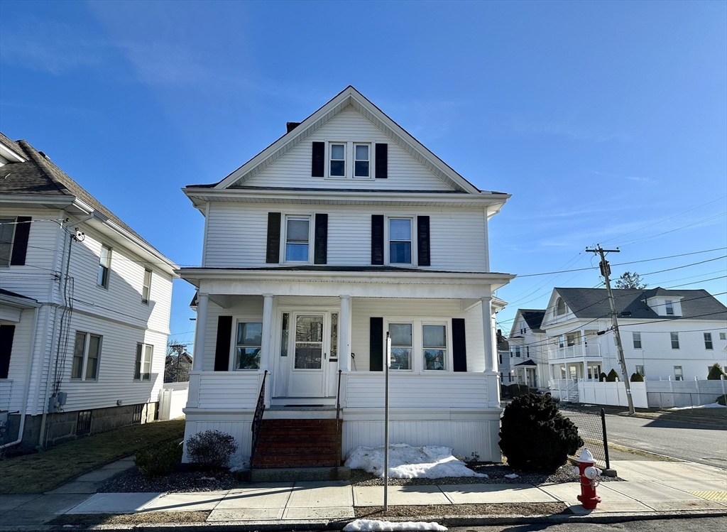 32 Priscilla St, New Bedford, Massachusetts, 3 Bedrooms Bedrooms, 7 Rooms Rooms,1.5 BathroomsBathrooms,Residential,For Sale,Priscilla St,73485935