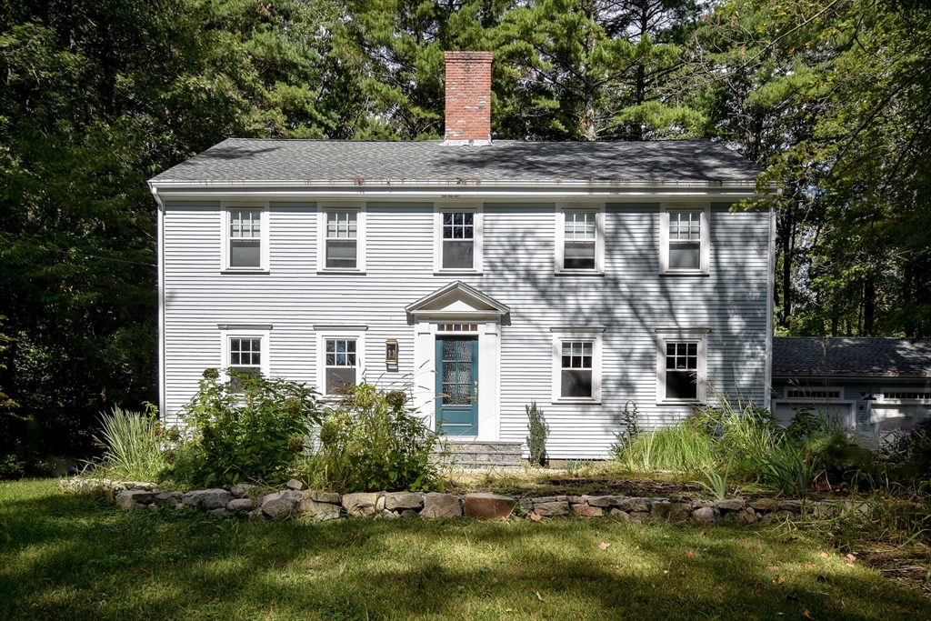 1 Cedar Hill Rd, Dover, Massachusetts, 5 Bedrooms Bedrooms, 12 Rooms Rooms,4.5 BathroomsBathrooms,Residential Lease,For Rent,Cedar Hill Rd,73486030