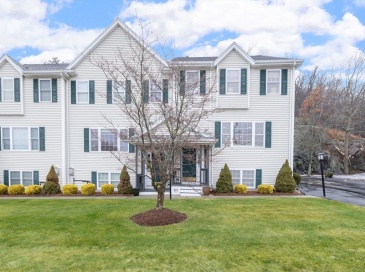70 Sylvan St, Melrose, Massachusetts, 3 Bedrooms Bedrooms, 6 Rooms Rooms,2.5 BathroomsBathrooms,Residential,For Sale,Sylvan St,73470507 70 Sylvan St, Melrose, Massachusetts, 3 Bedrooms Bedrooms, 6 Rooms Rooms,2.5 BathroomsBathrooms,Residential,For Sale,Sylvan St,73470507